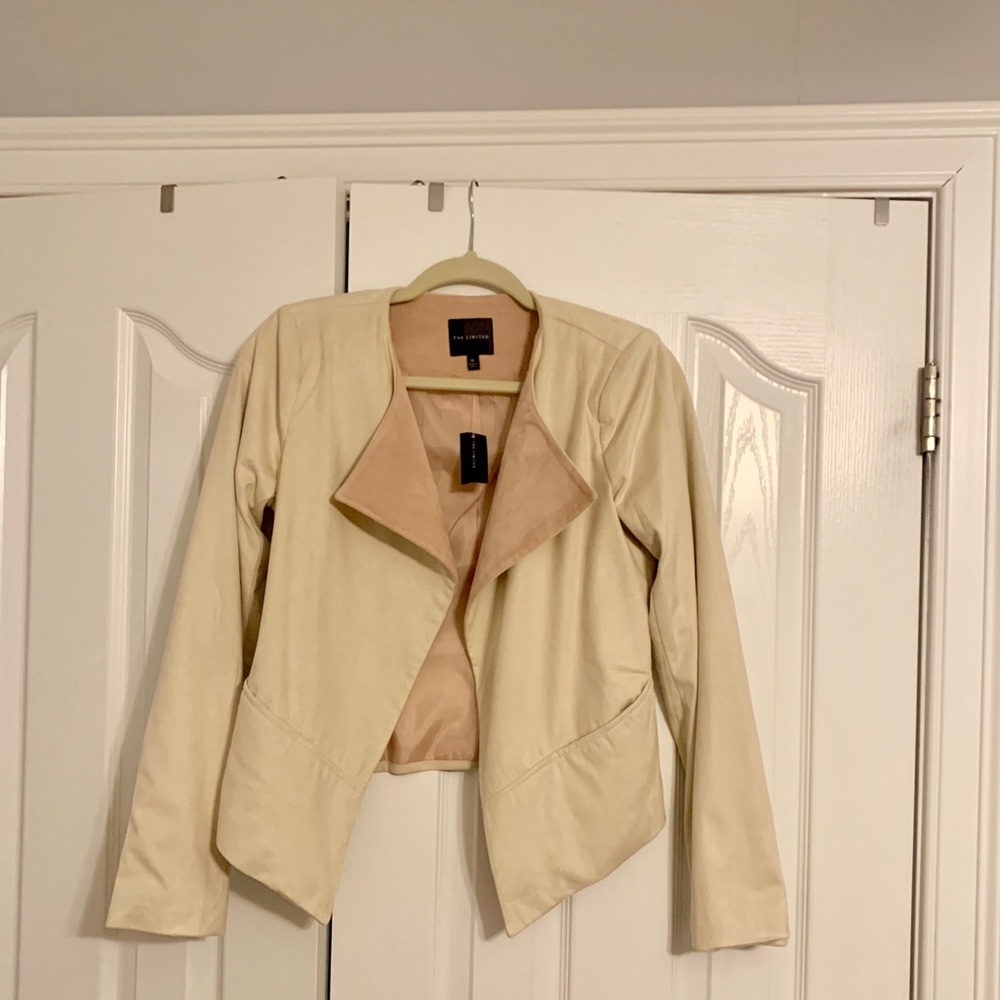 NWT The Limited blazer .